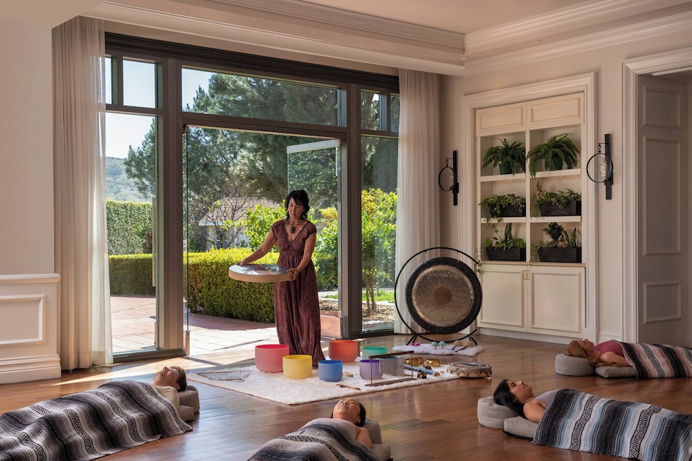 Four Seasons Hotel Los Angeles at Westlake Village - photo 68