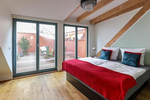 BohnApartments Bauhaus absolutes Zentrum Terrasse Vollausstattung WLAN — 4-Star Luxury Hotel in Weimar, Germany