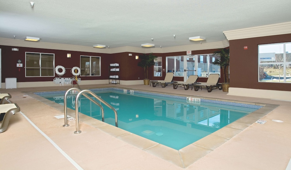 Homewood Suites by Hilton Bloomington - photo 58