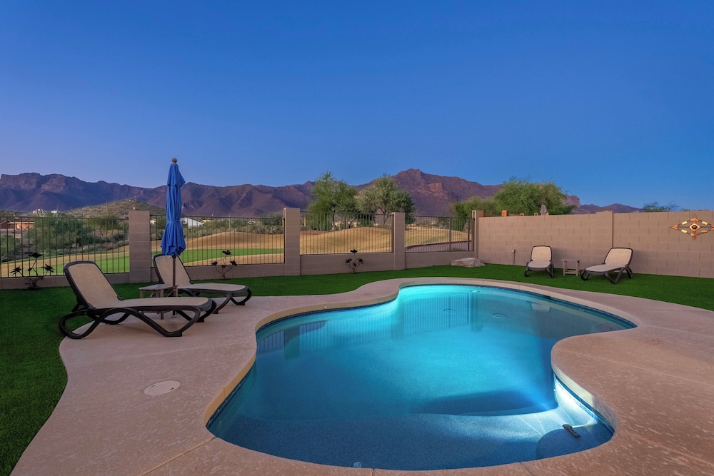 Gold Canyon Golfers Getaway with Scenic Views — hotel in Gold Canyon