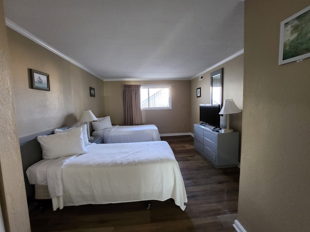 Saint Tropez by Capital Vacations - photo 4