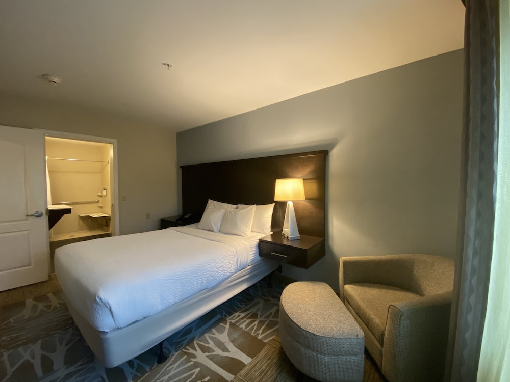 Staybridge Suites Liverpool Syracuse by IHG - photo 13