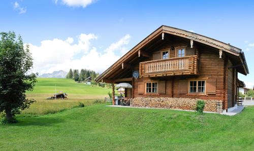 Blockhaus Schwalbennest — 4-Star Luxury Hotel in Seefeld In Tirol, Austria