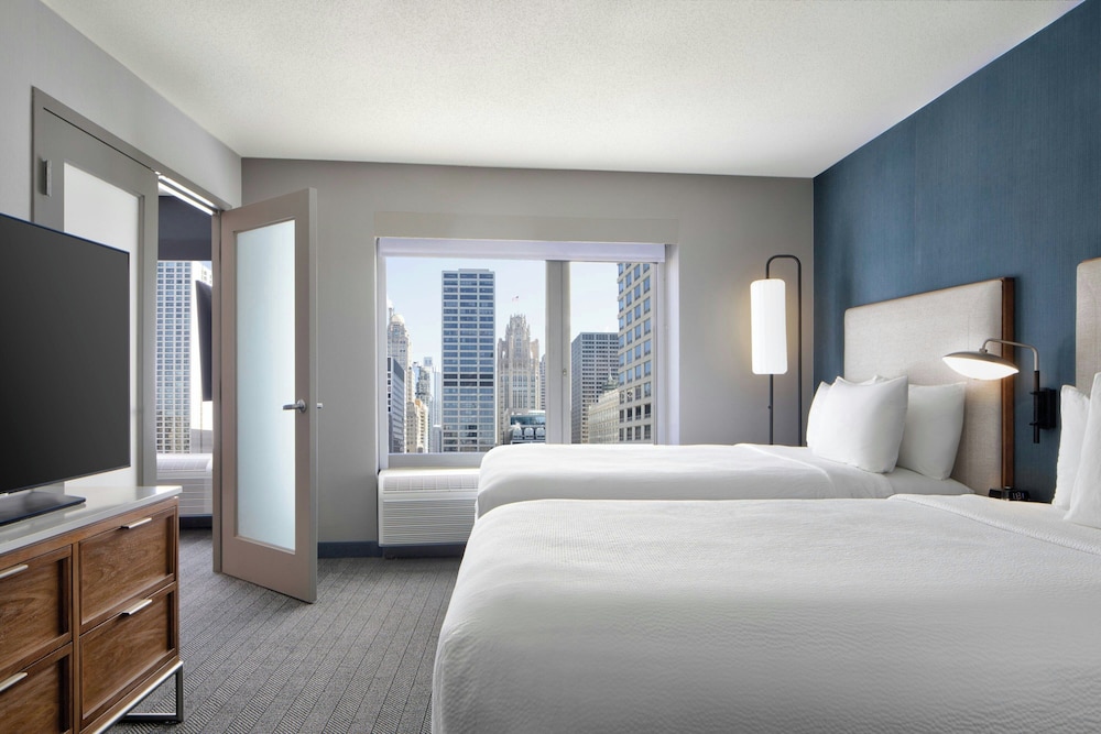 Courtyard by Marriott Chicago Downtown River North - photo 19