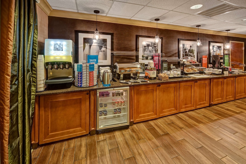 Hampton Inn by Hilton Concord Kannapolis - photo 27