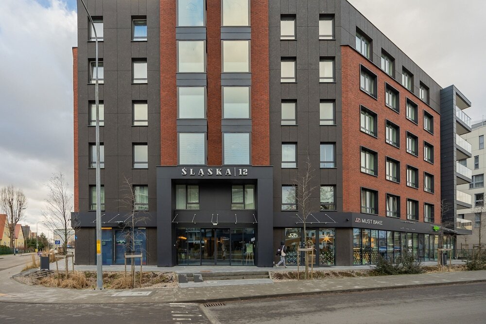 Studio Śląska z Siłownią w Gdańsku by Noclegi Renters — 4-Star Luxury Hotel in Gdansk, Poland