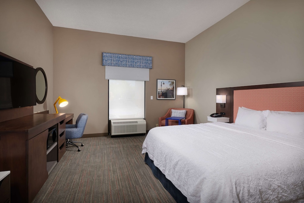Hampton Inn Wilmington Medical Park - photo 11