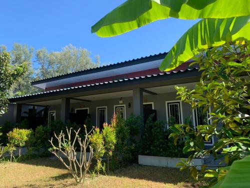 Buncha Place - carbon neutral hotel in Phuket