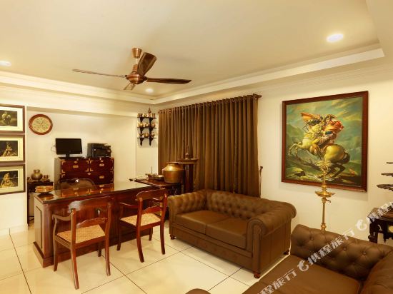 Hotel Interior/Public Areas