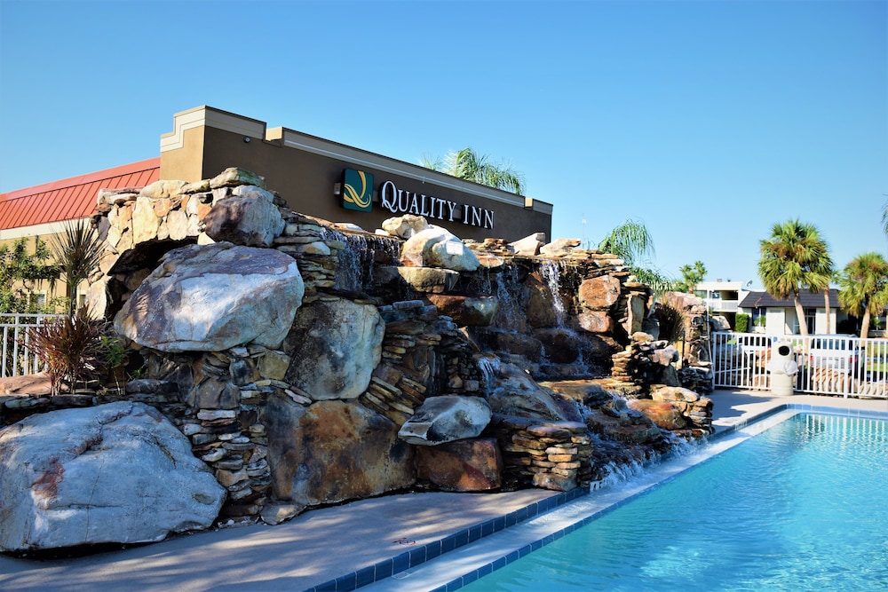 Quality Inn Kennedy Space Center - photo 59