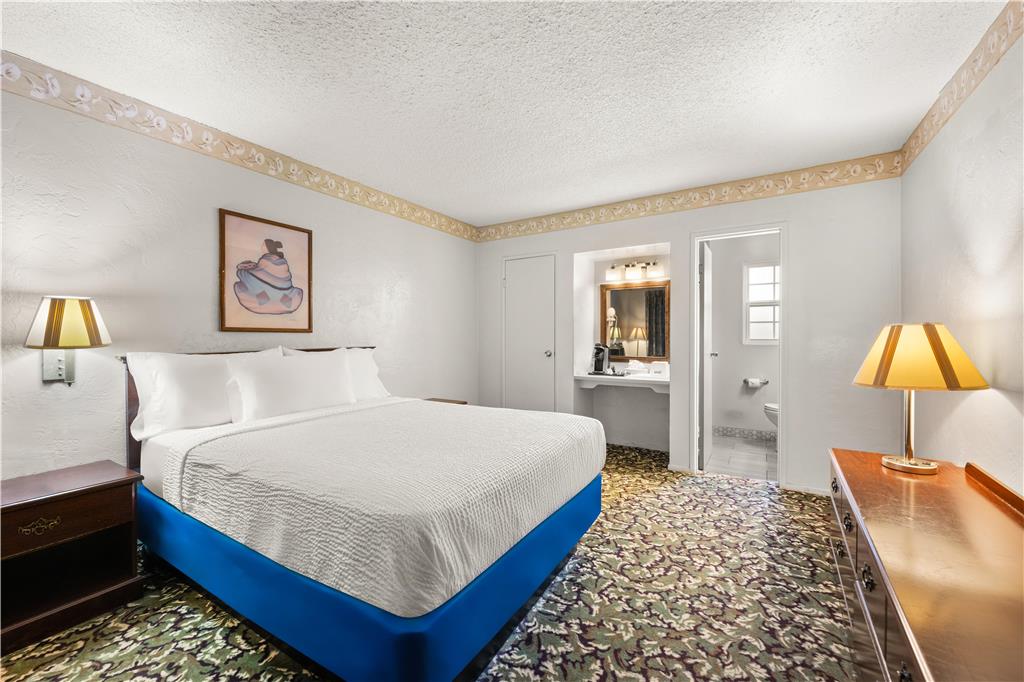 Americas Best Value Inn By Sonesta Pecos - photo 14