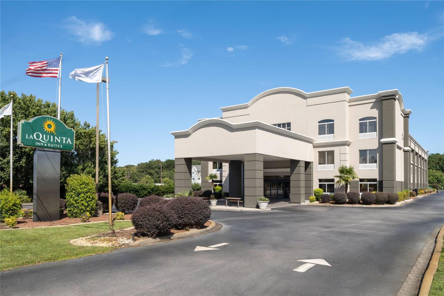 La Quinta Inn & Suites by Wyndham Florence - photo 34