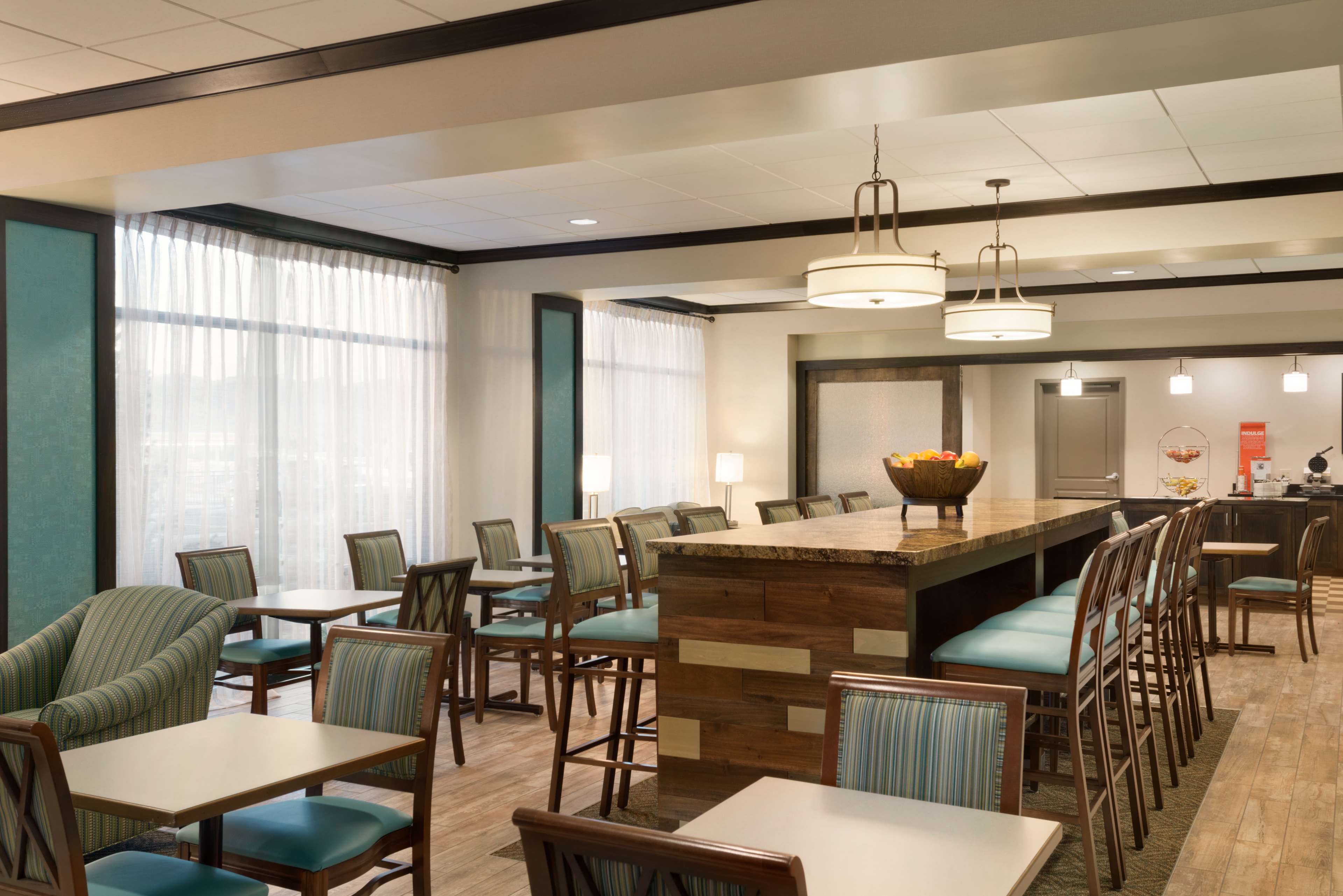 Hampton Inn Elko - photo 10