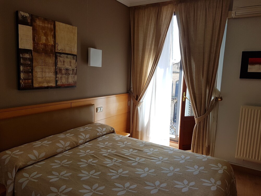 Hostal Arotza — Tafalla — photo 5