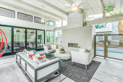 Mountain View Vibes - last minute hotel in Palm Springs
