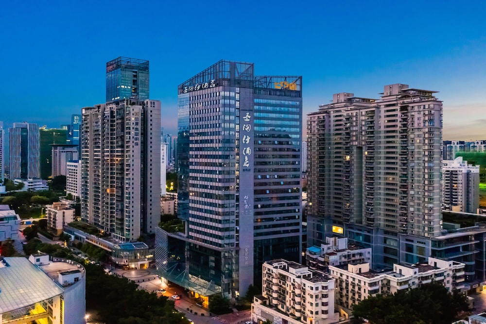 Sentosa Hotel Shenzhen Feicui Branch Enjoy tropical swimming pools and high class fitness club in Shenzhen, People's Republic of China