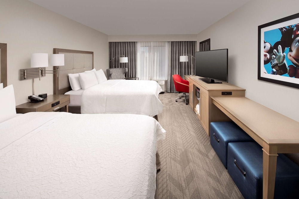 Hampton Inn & Suites Anaheim Garden Grove - photo 5