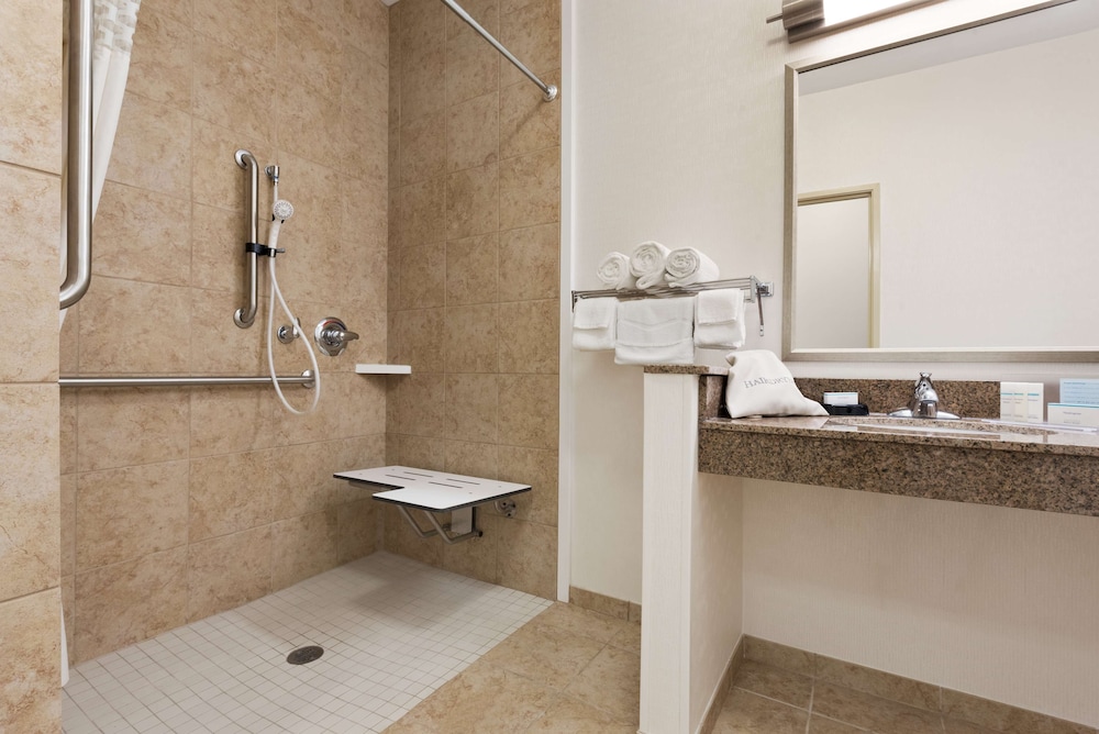 Hampton Inn Minneapolis St. Paul Woodbury - photo 14