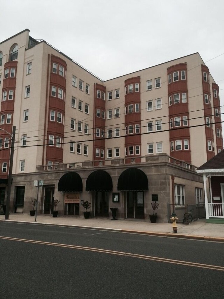 Homestead Beach Hotel - photo 31