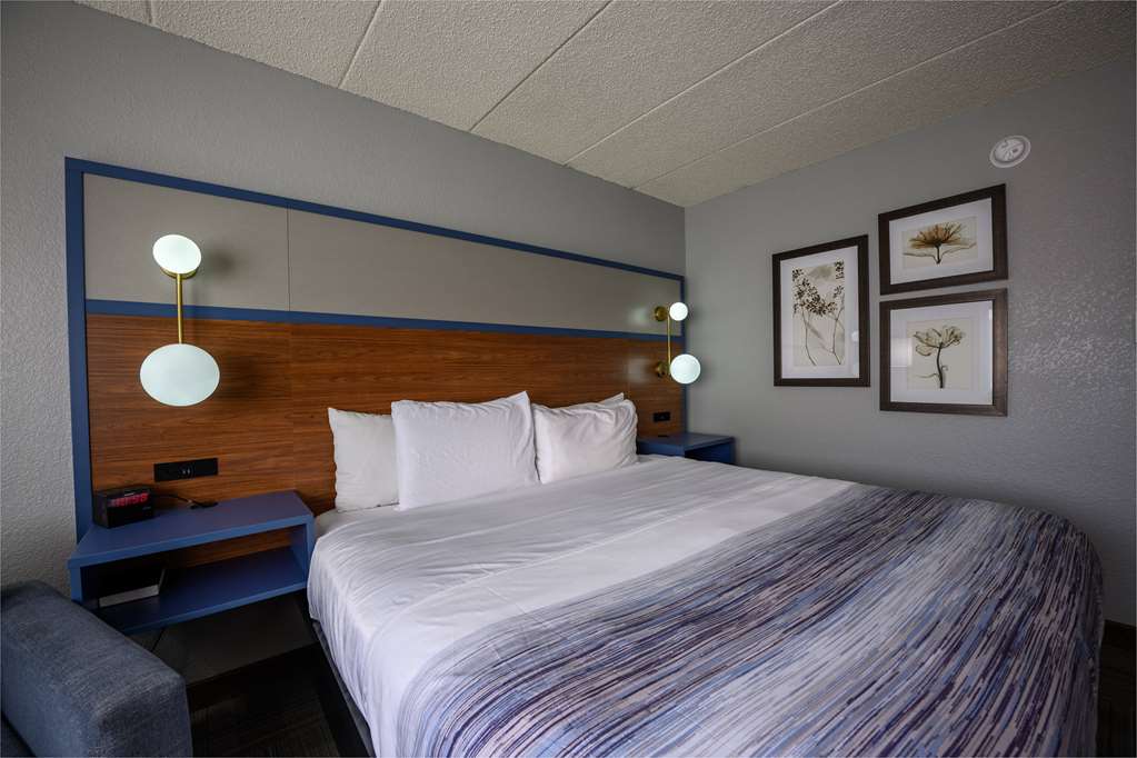 AmericInn by Wyndham Monroe - photo 49