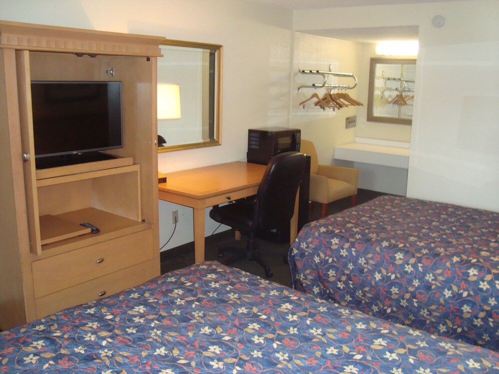 Inn at Monticello - photo 5
