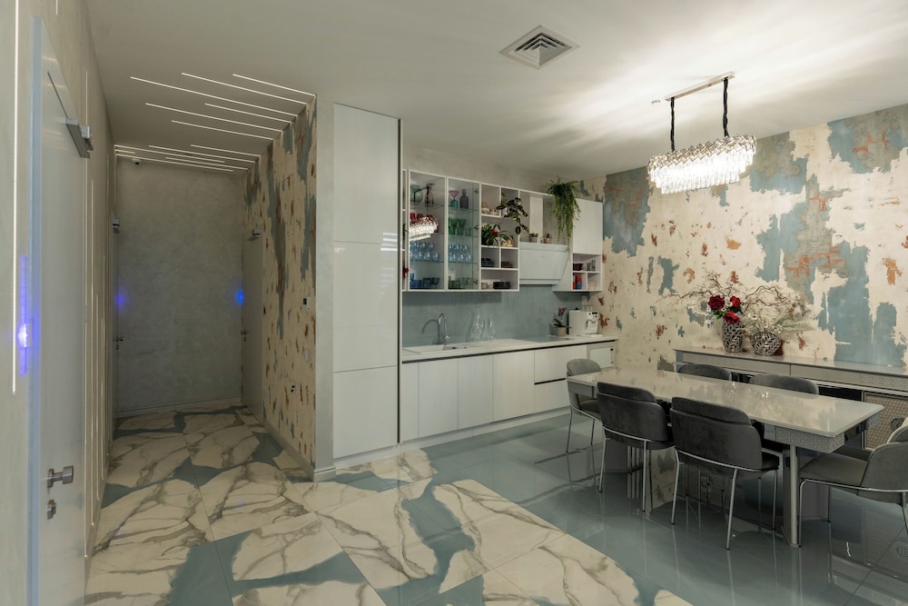 Luxury Suites - last minute hotel in Cluj-Napoca