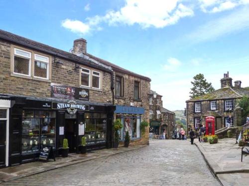Clock View — Keighley