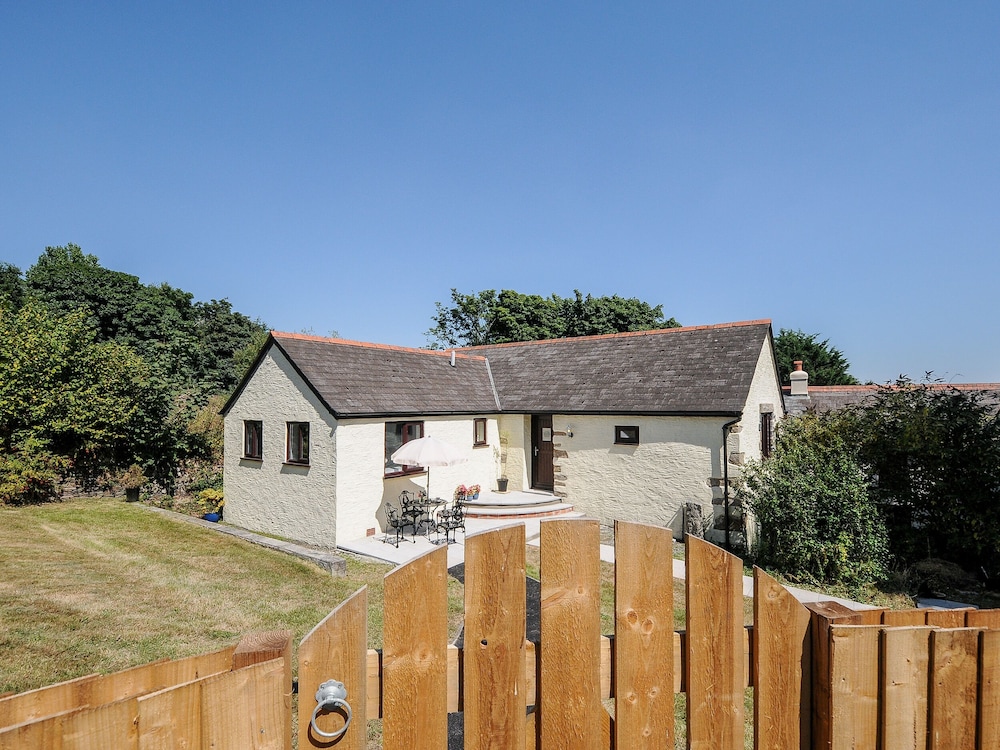 No 1 - carbon neutral hotel in Liskeard