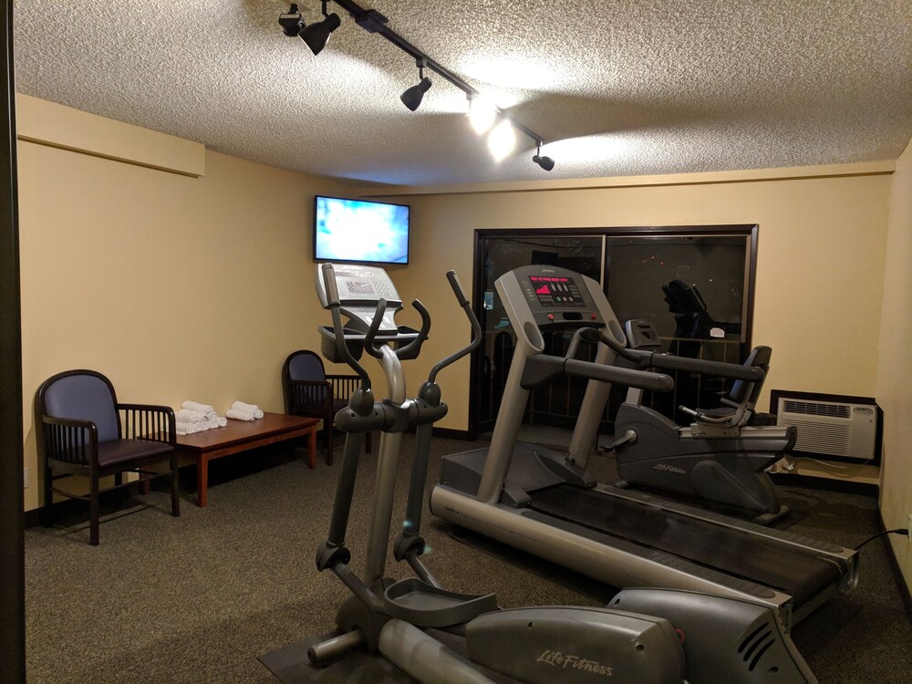 Rodeway Inn & Suites Portland Jantzen Beach - photo 34