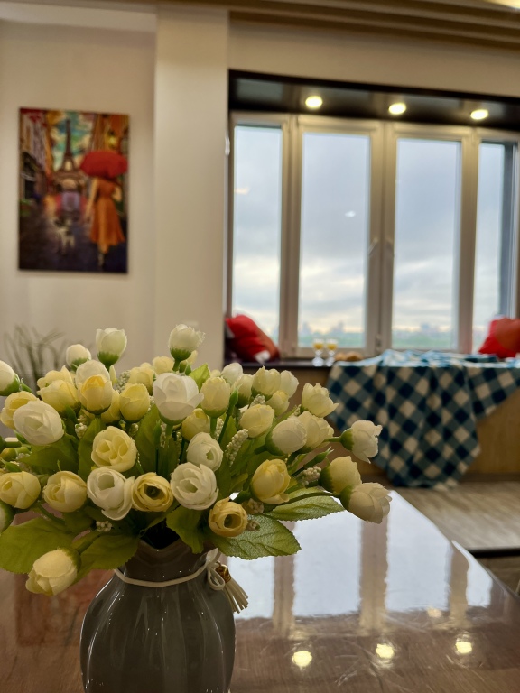 Shikarnyie Apartamienty na 15 Etazhie s Vidom na Rieku in Novosibirsk, Russia