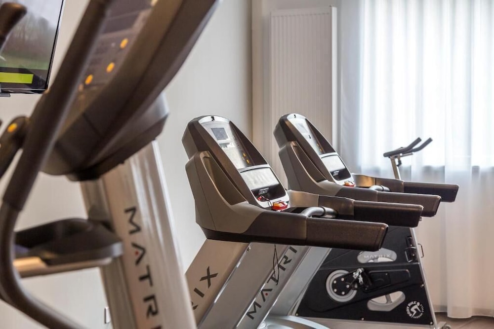 Nemea Appart Hotel Elypseo Strasbourg Port in Strasbourg, France