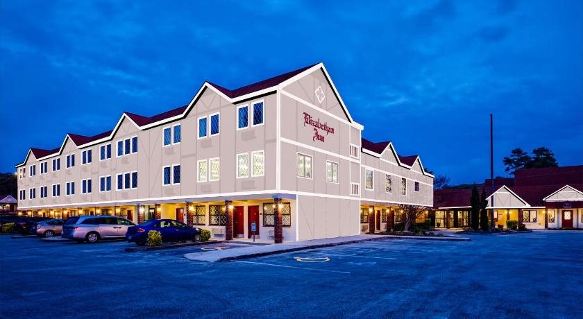 Hotel Manteo — Manteo