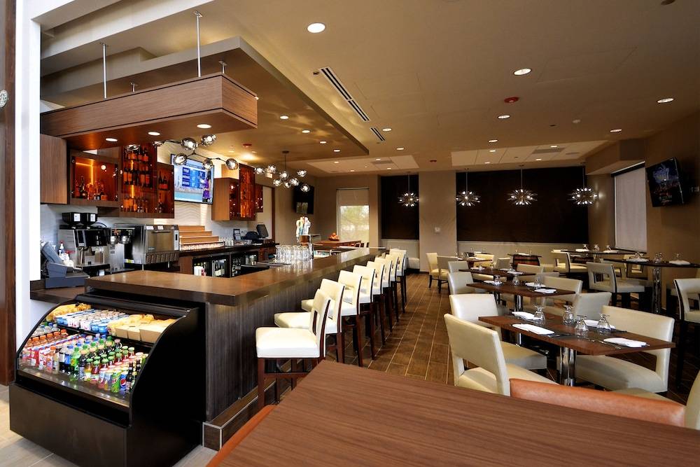 Renaissance Chicago Glenview Suites Hotel - photo 34