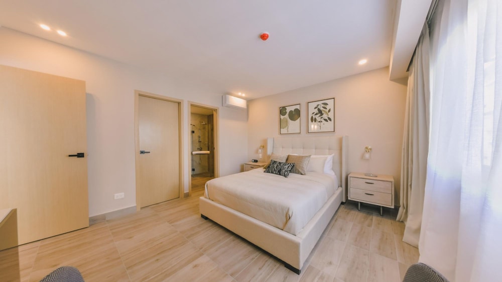 Apartment at Regatta Living II 406 fully equipped — 4-Star Luxury Hotel in Santo Domingo, Dominican Republic