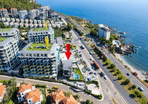 Luxury Seaview Villa with 9000 m2 SPA Access — 4-Star Luxury Hotel in Alanya, Turkey