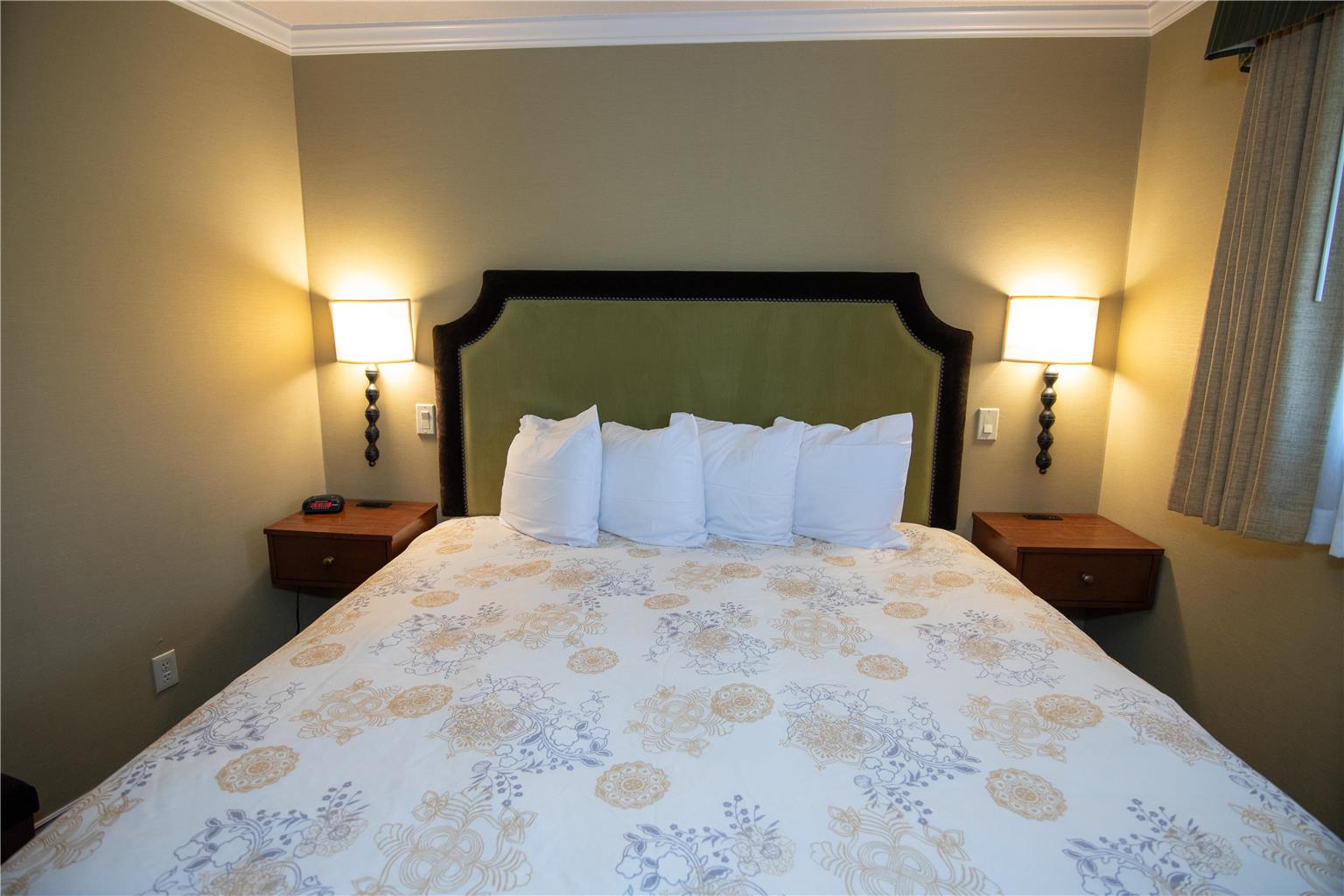 The Bard's Inn BW Signature Collection by Best Western - photo 23