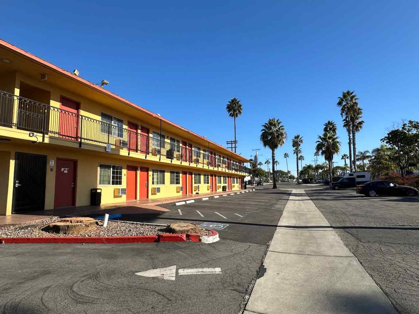 Hotel Avenida Oceanside Camp Pendleton - photo 17
