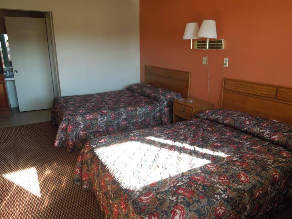 Coach's Inn - photo 9