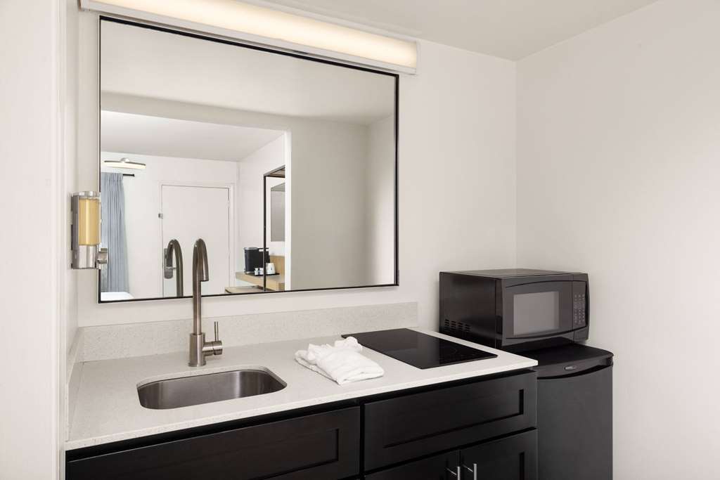 Hotel Manteo Trademark Collection by Wyndham - photo 20