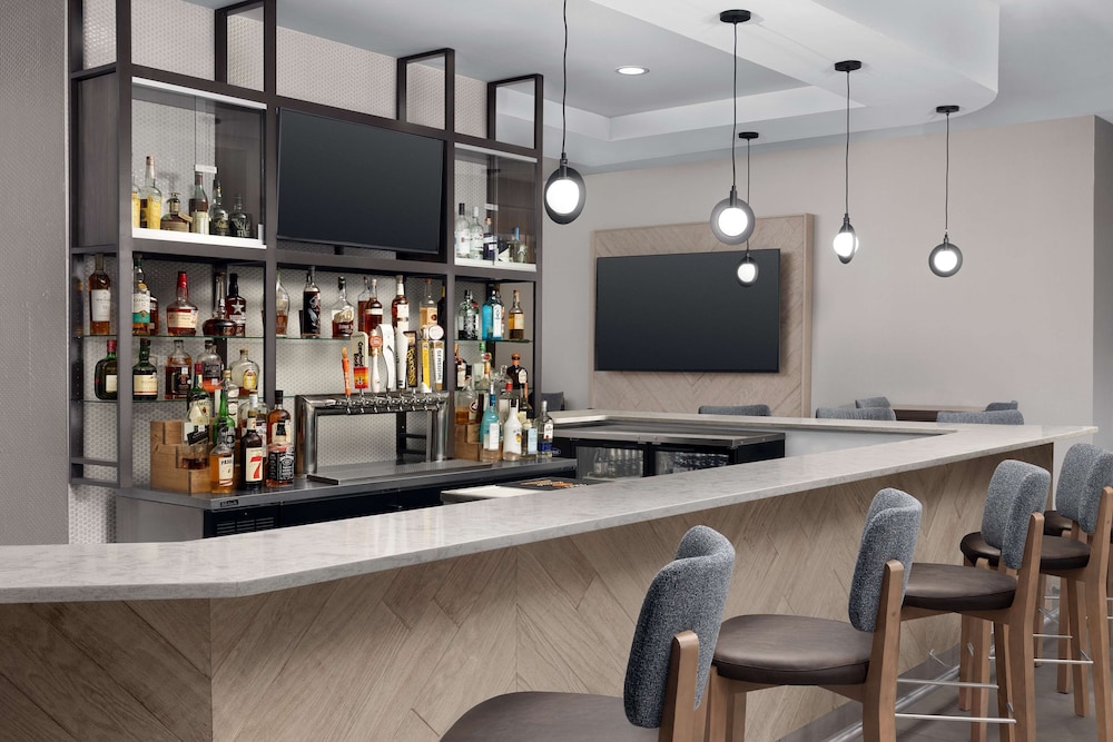 Hilton Garden Inn Abilene - photo 26