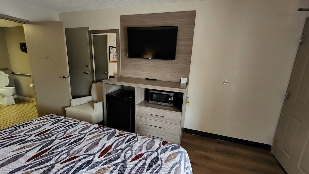 Red Roof Inn Perry - photo 6