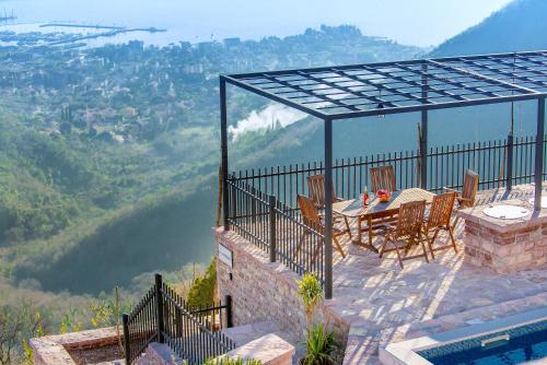 Villa Garbo — 4-Star Luxury Hotel in Tivat, Montenegro