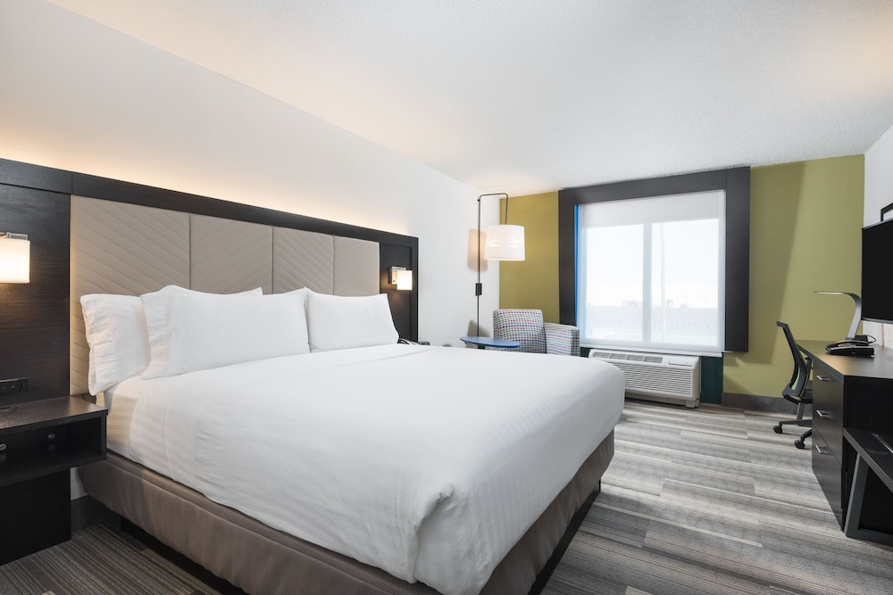 Holiday Inn Express & Suites Florence I 95 & I 20 Civic Ctr by IHG - photo 15