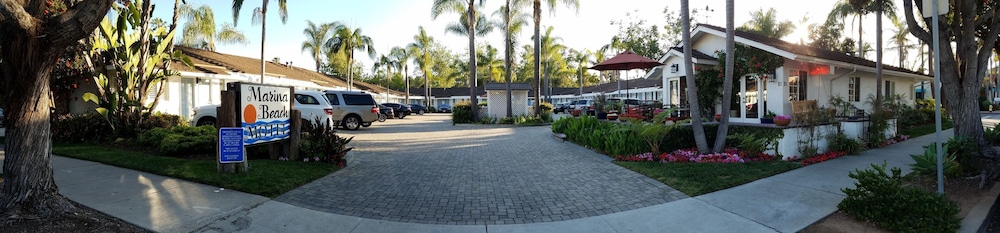 Marina Beach Motel - photo 108