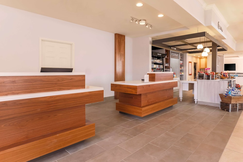 Hilton Garden Inn Reno - photo 5