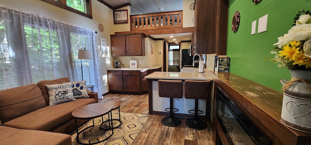 Emberglow Outdoor Resort - photo 133