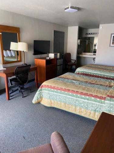 Redbud Inn - photo 32