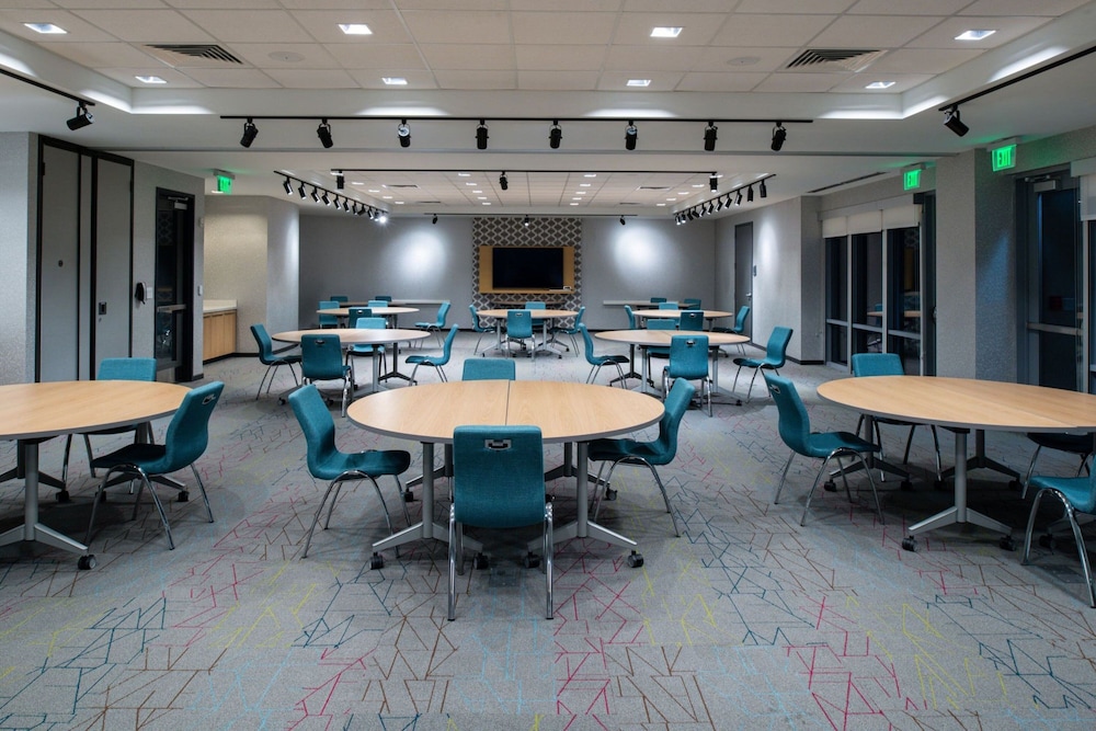 Aloft Charlotte Airport - photo 47
