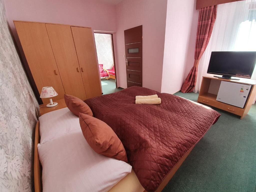 Hotel Sudety — Glucholazy — photo 4