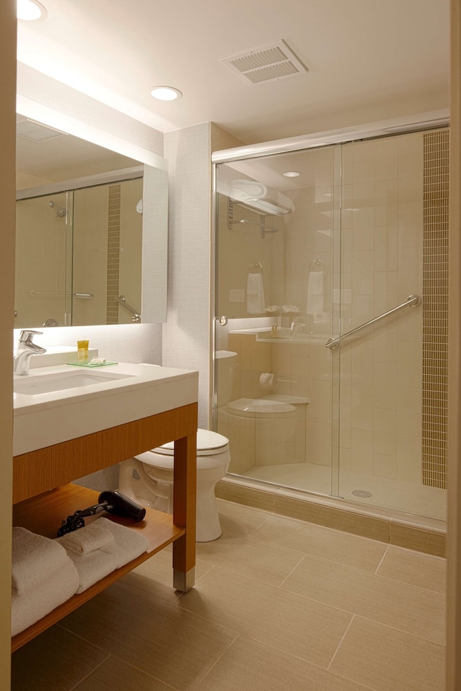 Hyatt Place Hampton Convention Center - photo 22